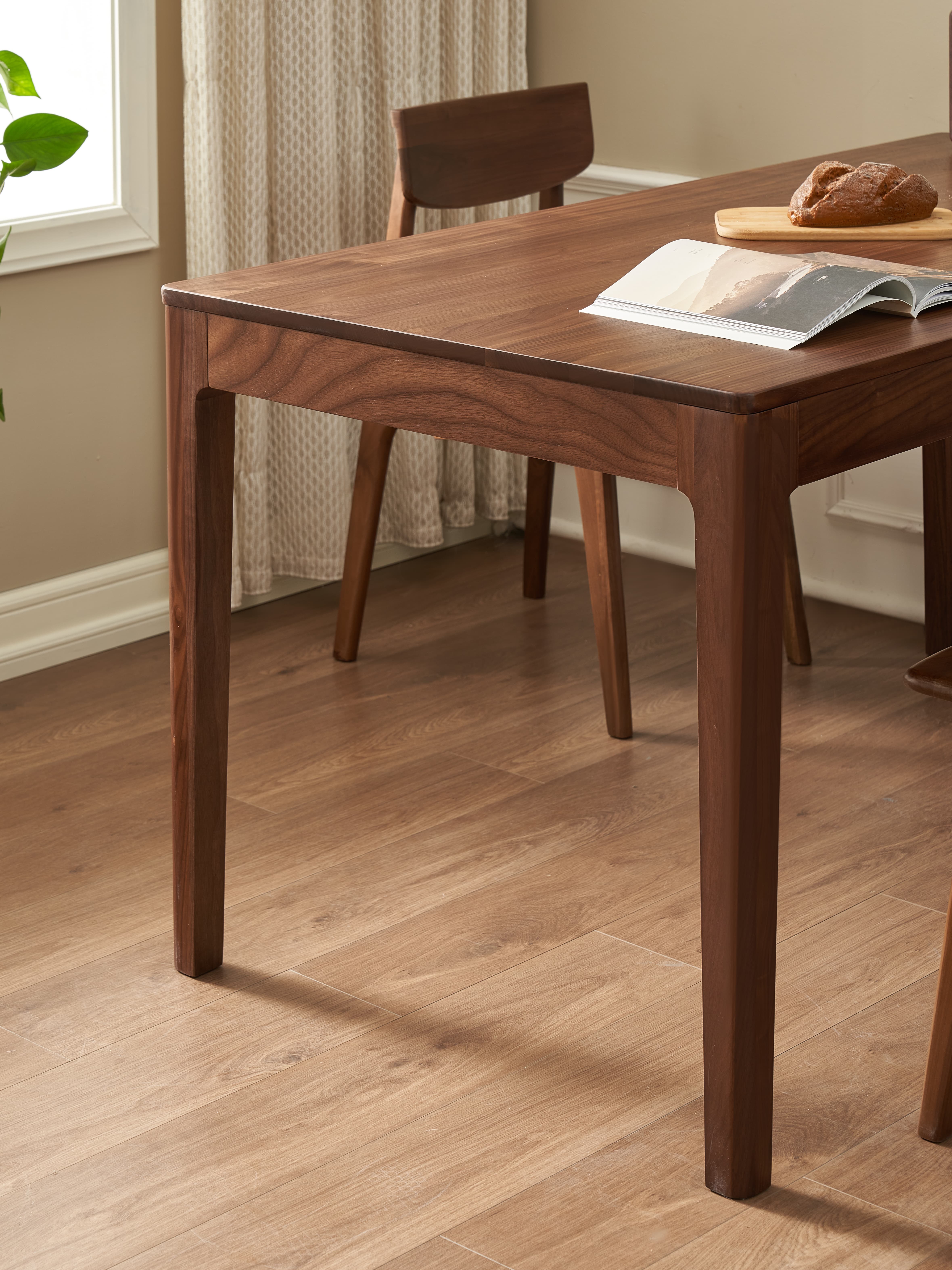 Dining Tables in solid walnut