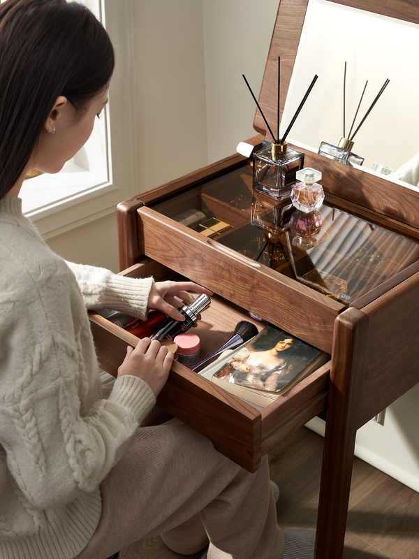 Walnich Dressing Table with Mirror (flip top) — view 4