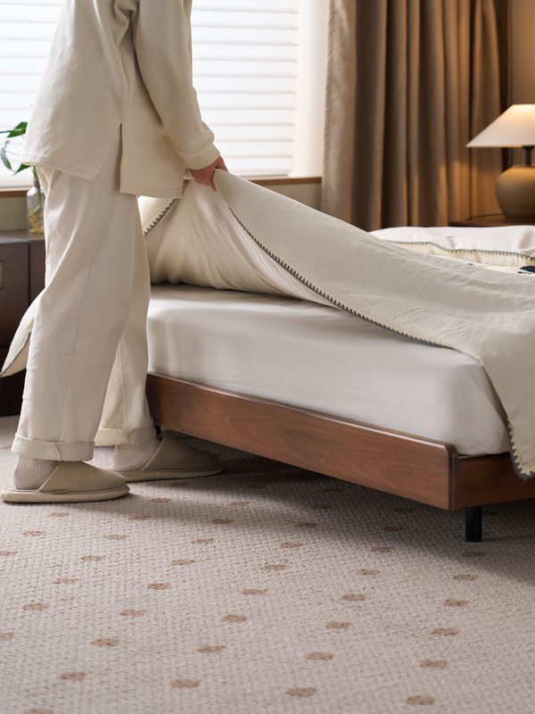 Walnich Arden Rise Bed — view 5